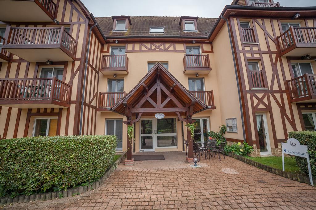 コネル Karma Manoir Des Deux Amantsアパートホテル エクステリア 写真